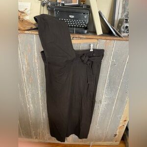 Issey Miyake Wide-Leg pant with Belt and can also be worn as a side jumpsuit